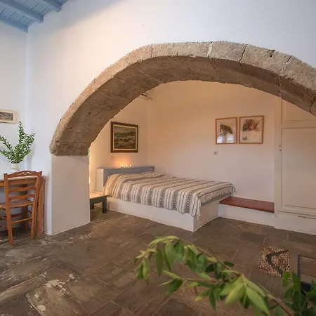 Guest house Pitsinades